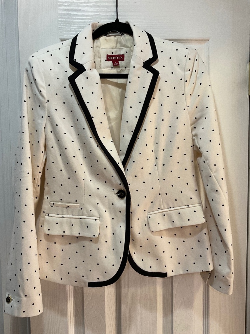Merona Black & White Polka Dot Blazer Size: 6. Pre Owned